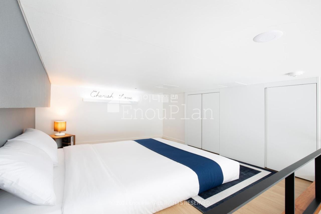 Busan Studio 202 Hotel Exterior foto
